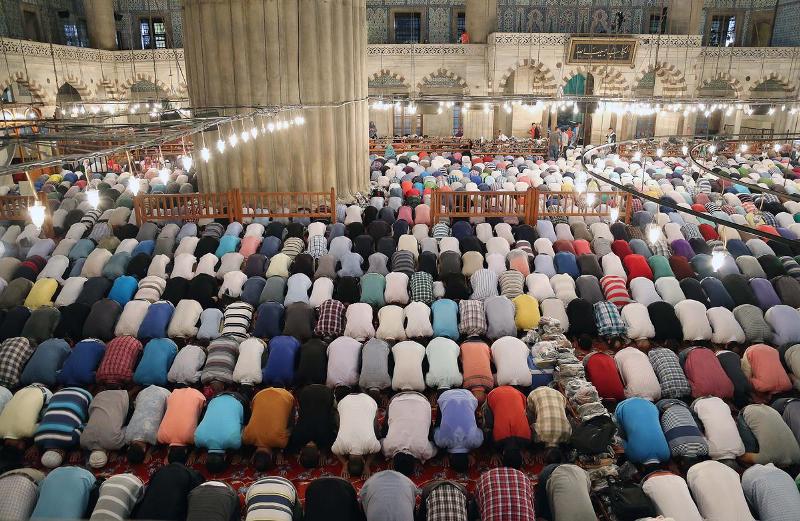 Bayram namazı 07:32