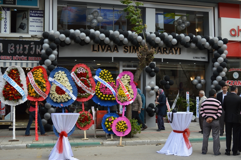 Livaa Simit Sarayı açıldı